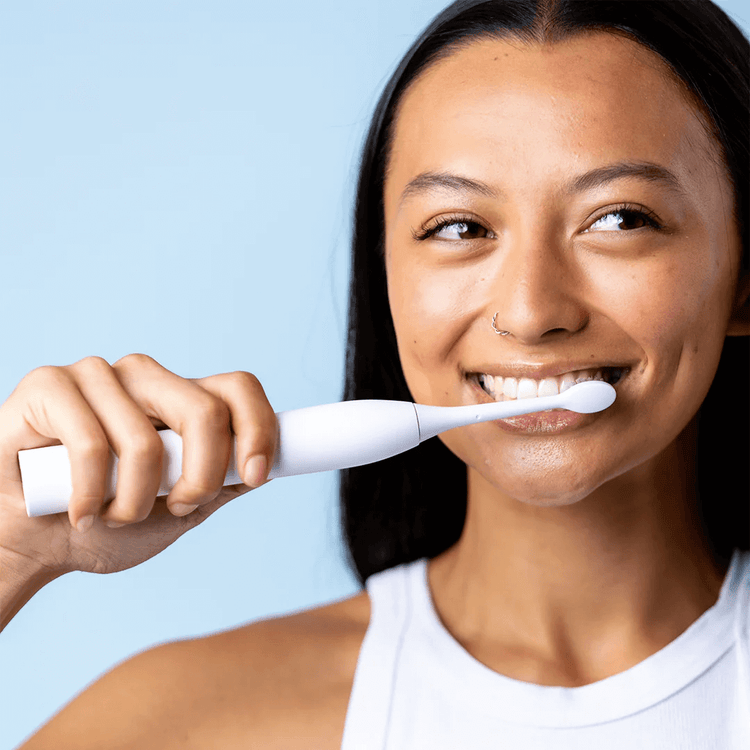 Sonic Toothbrush (White) – Made By Dentists